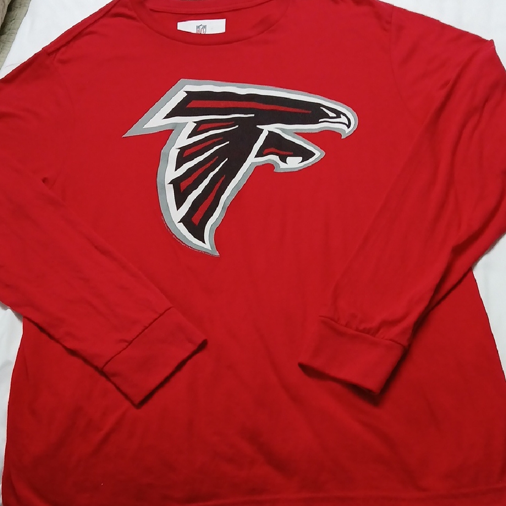 NFL Red Long Sleeve Shirt with Falcon Logo. E C